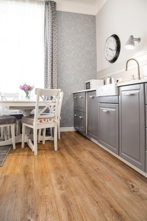 קרקוב Househost Apartment :Zacisze Street מראה חיצוני תמונה